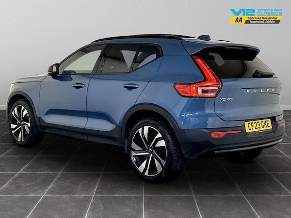 Used Volvo XC40 2023 for sale - 76241209: Photo 8