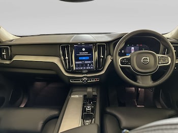 Used Volvo XC60 2023 for sale - 78917518: Photo