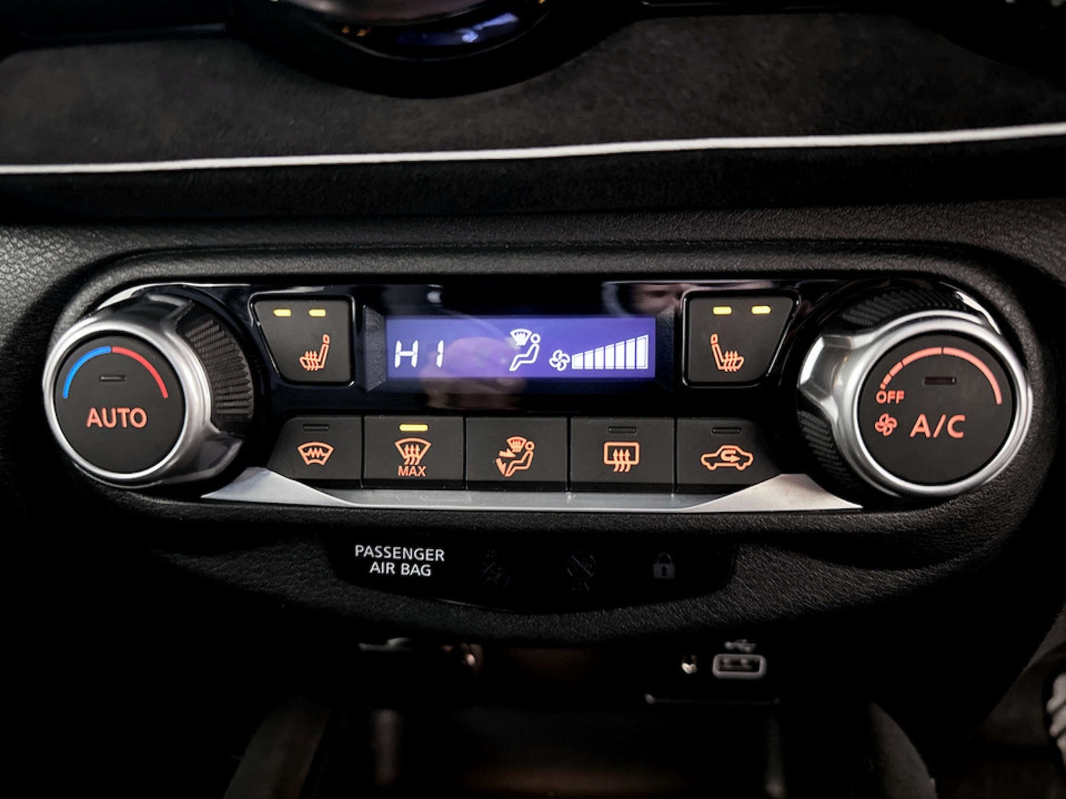 Used Nissan Juke 2022 for sale - 77655613: Photo 24