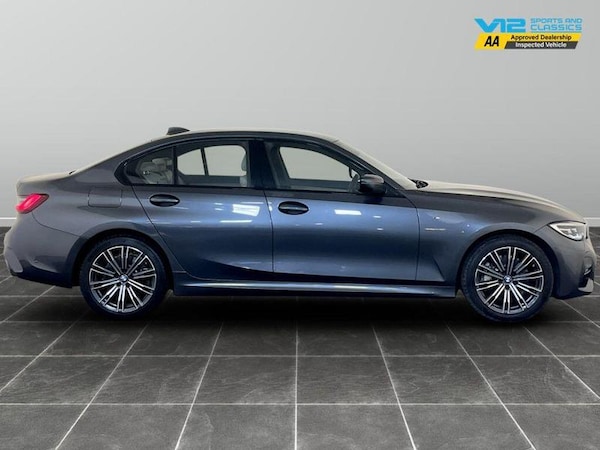 Used BMW 3 Series 2019 for sale - 76302657: Photo 11