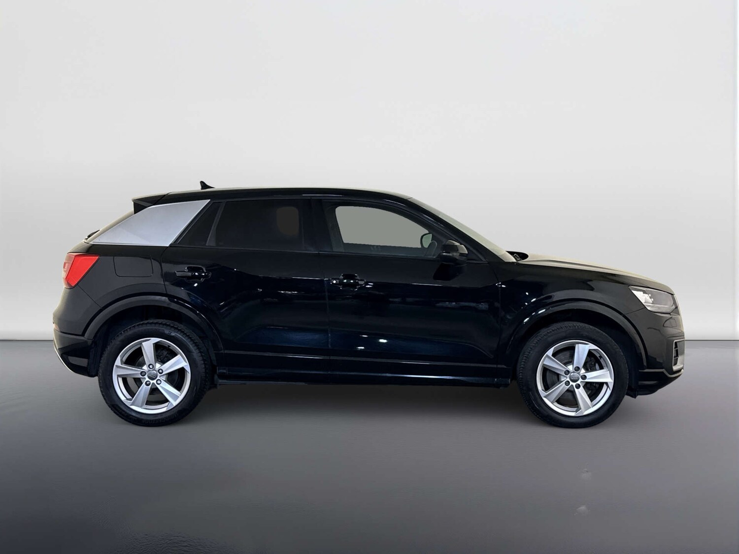 Used Audi Q2 2018 for sale - 78165520: Photo 11