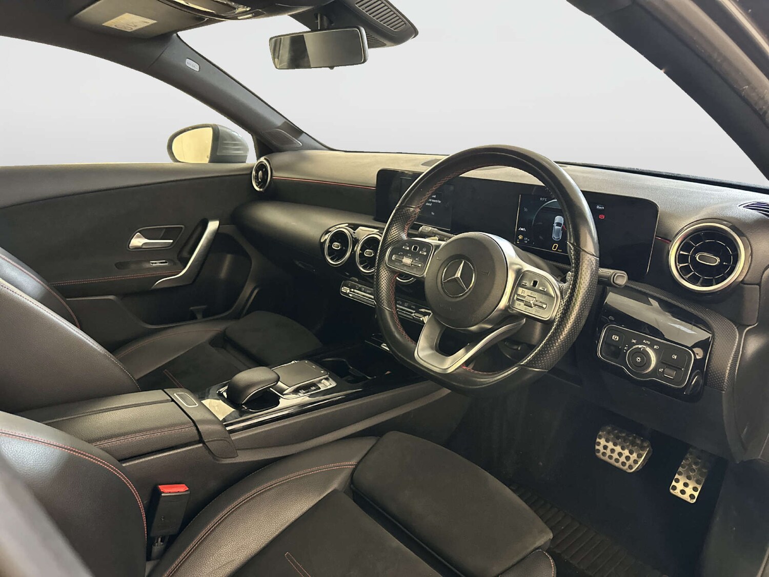 Used Mercedes-Benz A-Class 2018 for sale - 77964784: Photo 14