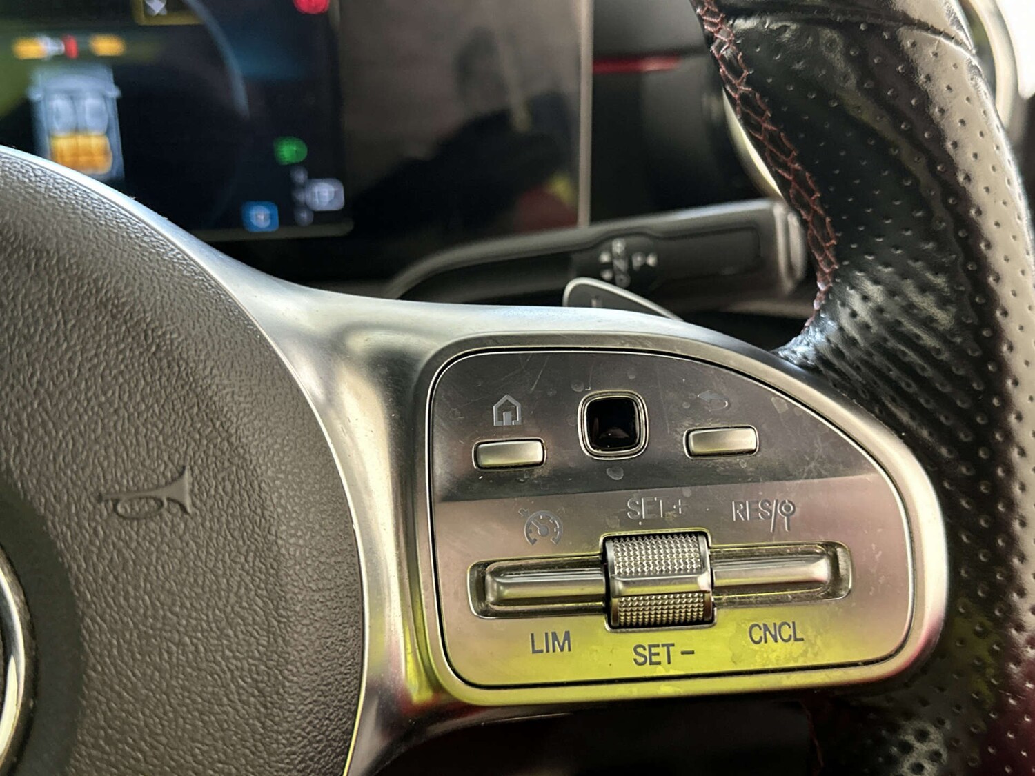 Used Mercedes-Benz A-Class 2018 for sale - 77964784: Photo 18