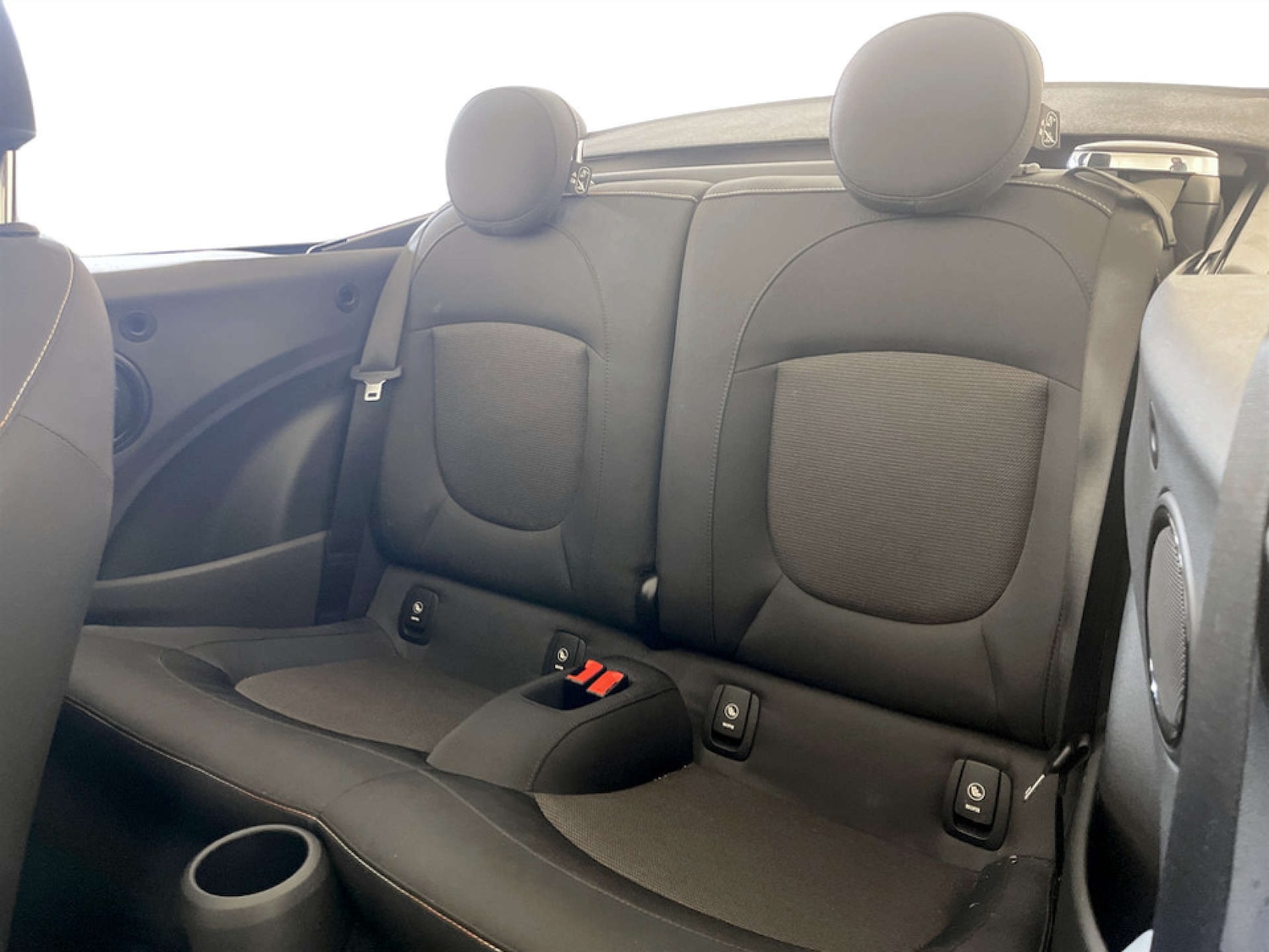 Used MINI Convertible 2020 for sale - 77233565: Photo 14