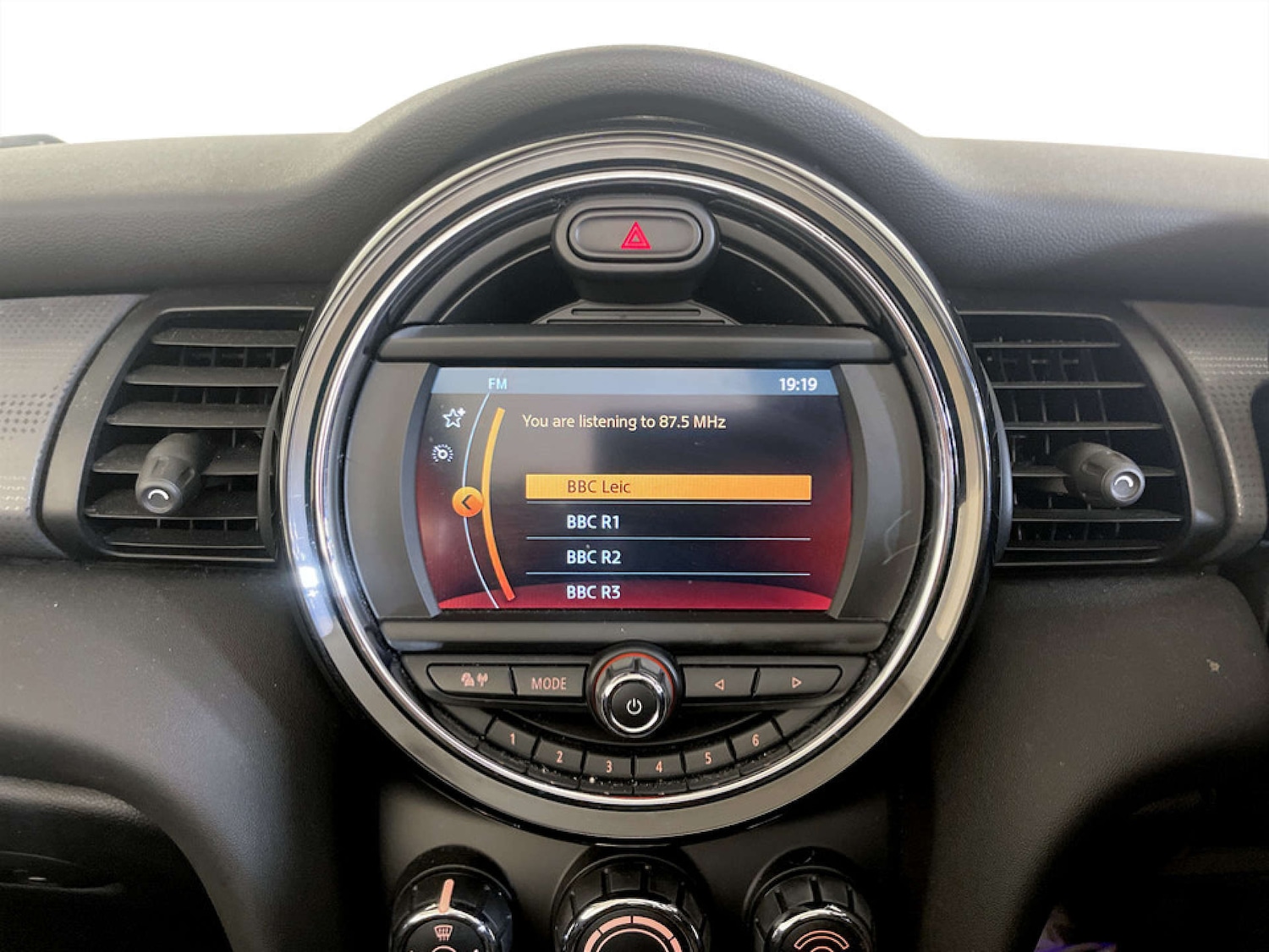 Used MINI Convertible 2020 for sale - 77233565: Photo 23