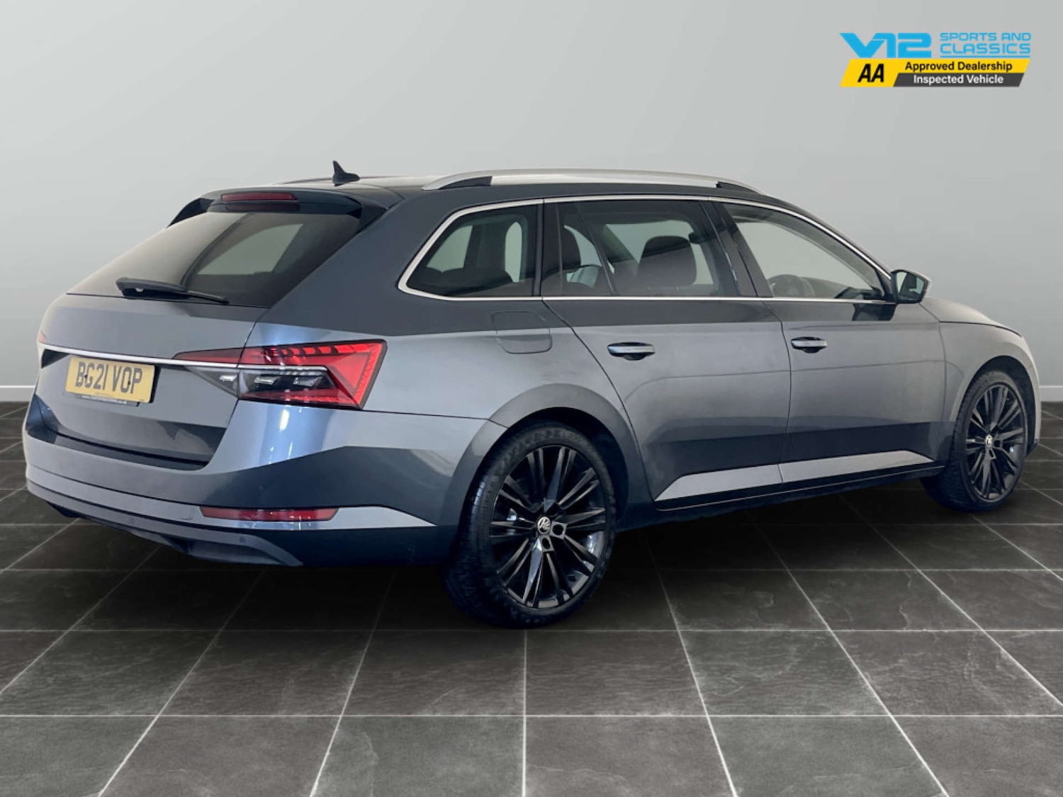 Used Skoda Superb 2021 for sale - 77590647: Photo 10