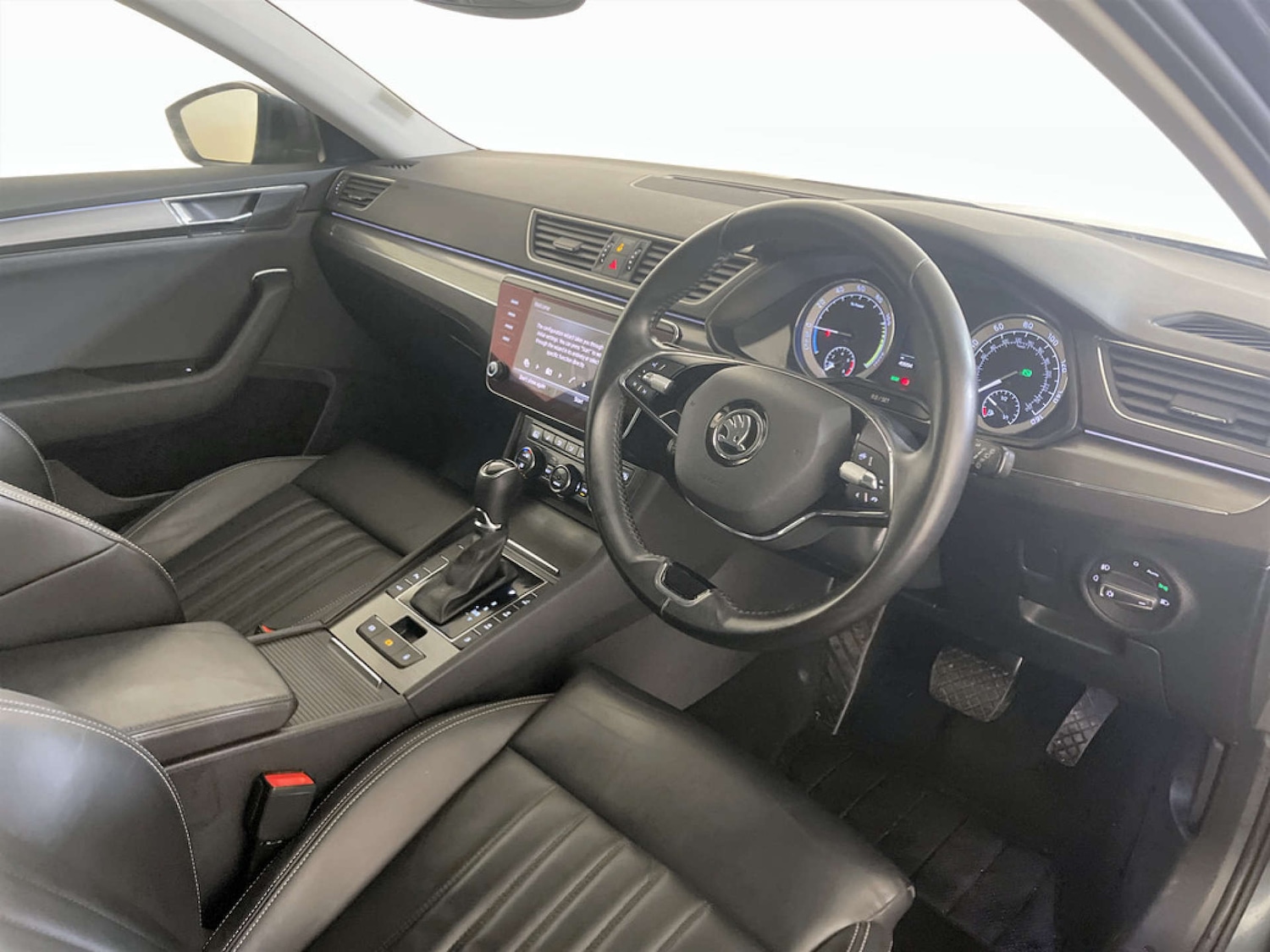 Used Skoda Superb 2021 for sale - 77590647: Photo 15