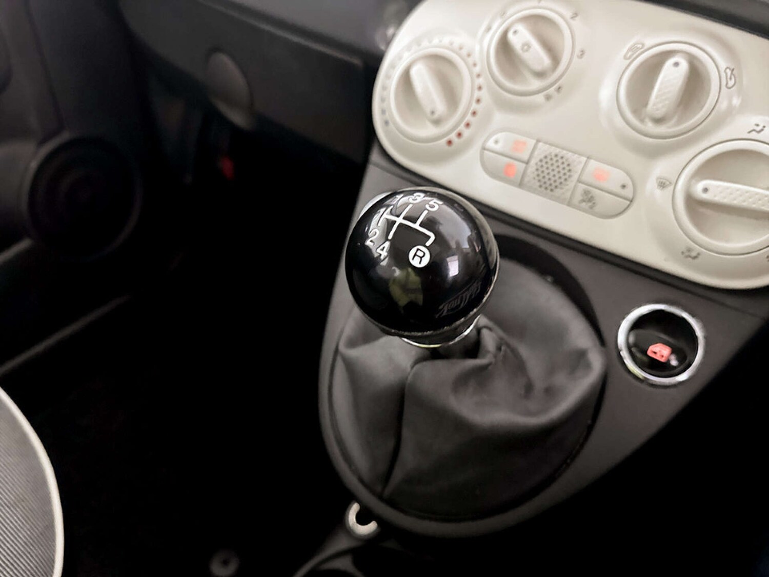 Used Fiat 500 2018 for sale - 77355581: Photo 24