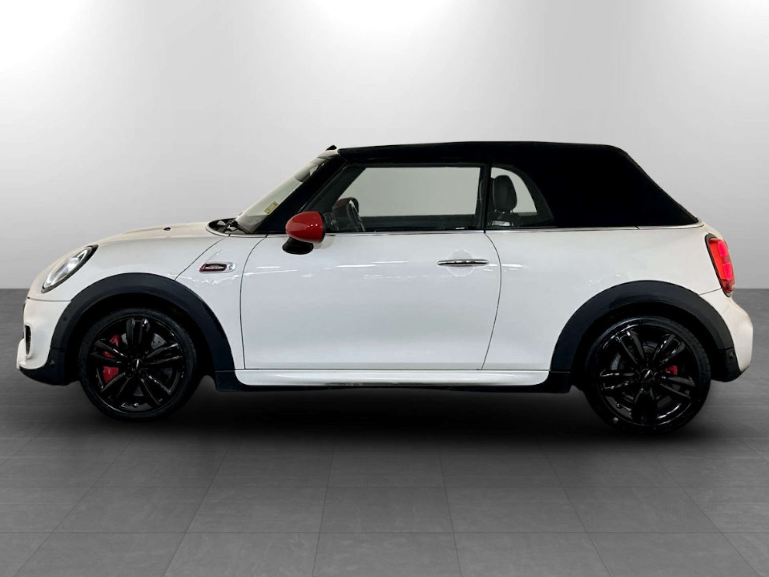 Used MINI Convertible 2019 for sale - 77342233: Photo 7