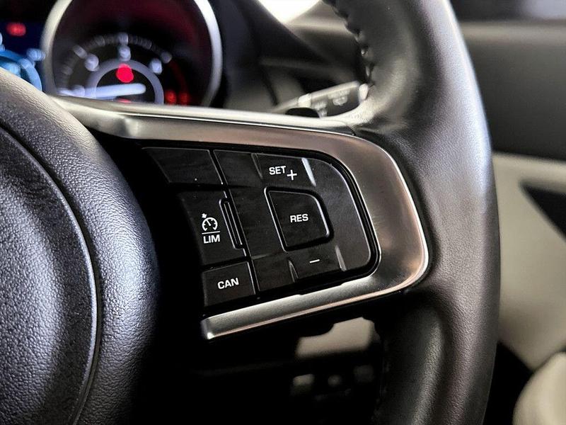 Used Jaguar E-Pace 2019 for sale - 76534397: Photo 19