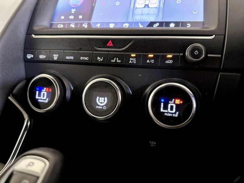 Used Jaguar E-Pace 2019 for sale - 76534397: Photo 26