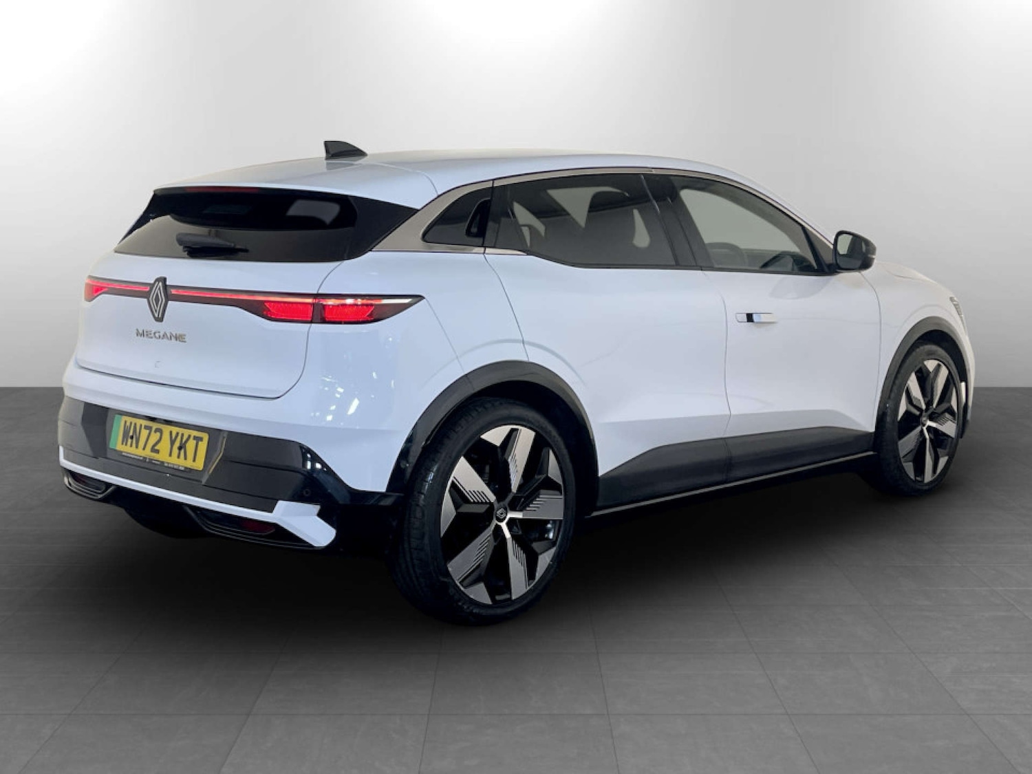 Used Renault Megane E Tech 2022 for sale - 77289436: Photo 10