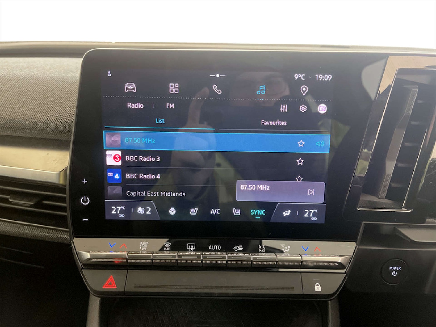 Used Renault Megane E Tech 2022 for sale - 77289436: Photo 27