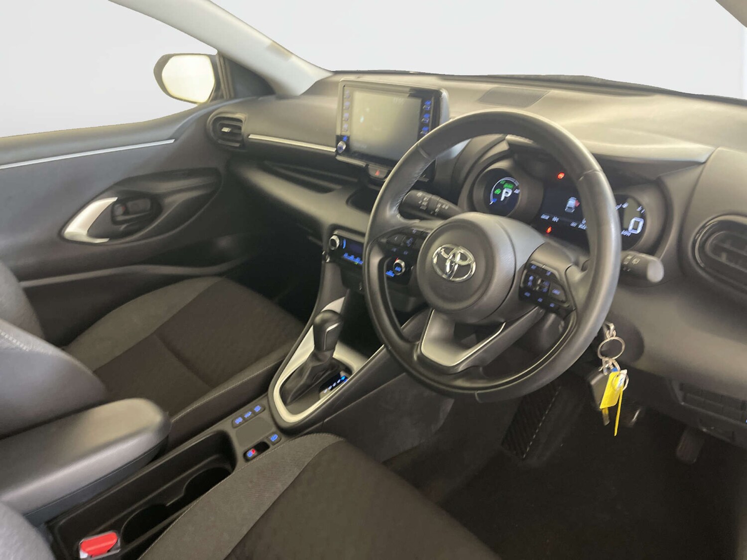 Used Toyota Yaris 2023 for sale - 77906915: Photo 15