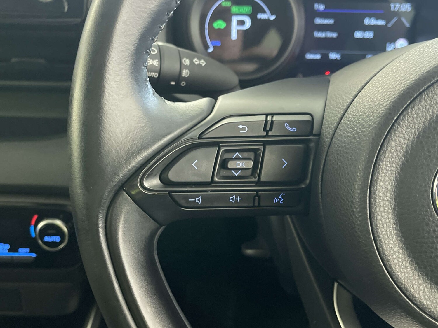 Used Toyota Yaris 2023 for sale - 77906915: Photo 17