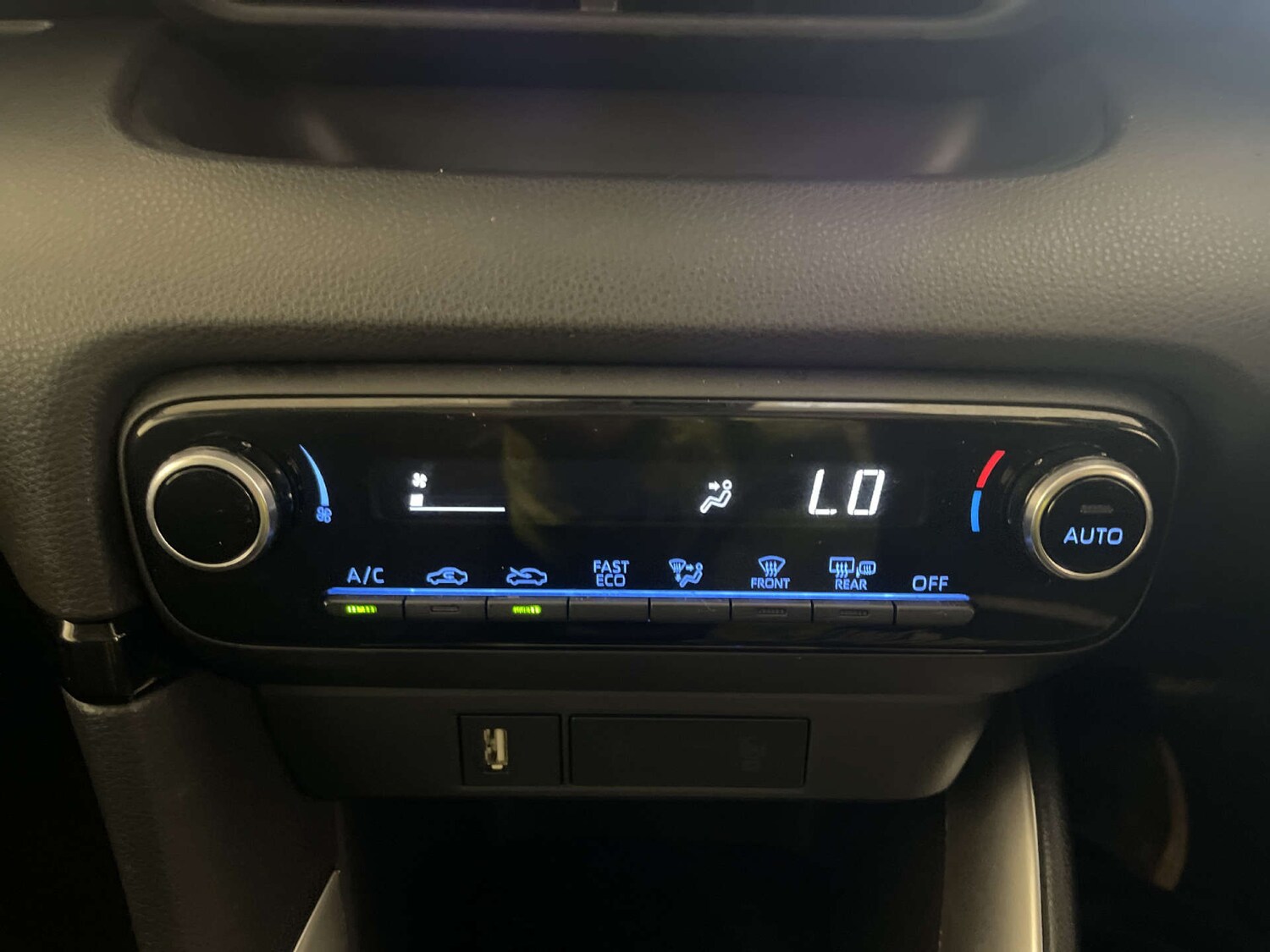 Used Toyota Yaris 2023 for sale - 77906915: Photo 24