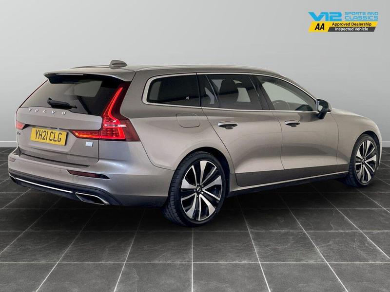 Used Volvo V60 2021 for sale - 76355663: Photo 10