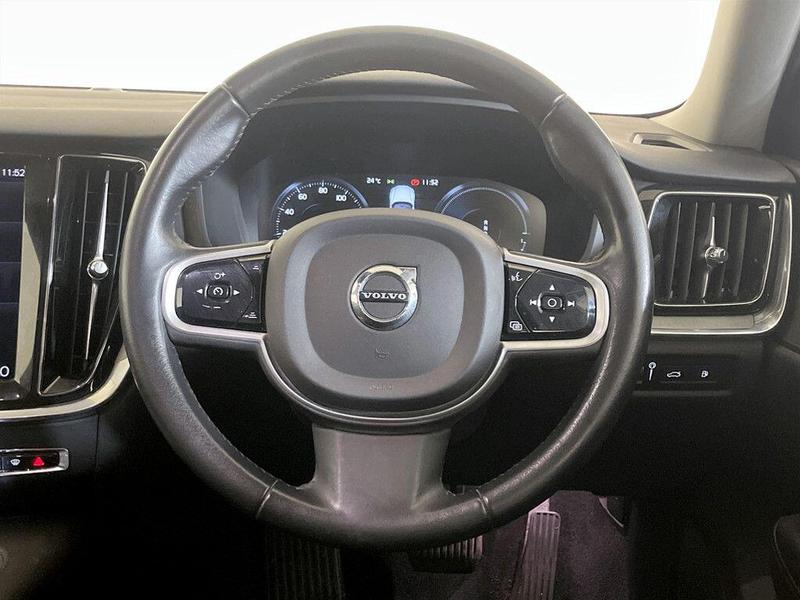 Used Volvo V60 2021 for sale - 76355663: Photo 16