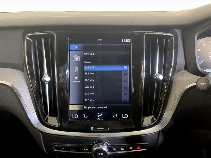 Used Volvo V60 2021 for sale - 76355663: Photo 24