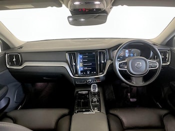 Used Volvo V60 2021 for sale - 76355663: Photo