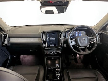 Used Volvo XC40 2020 for sale - 76322329: Photo 3