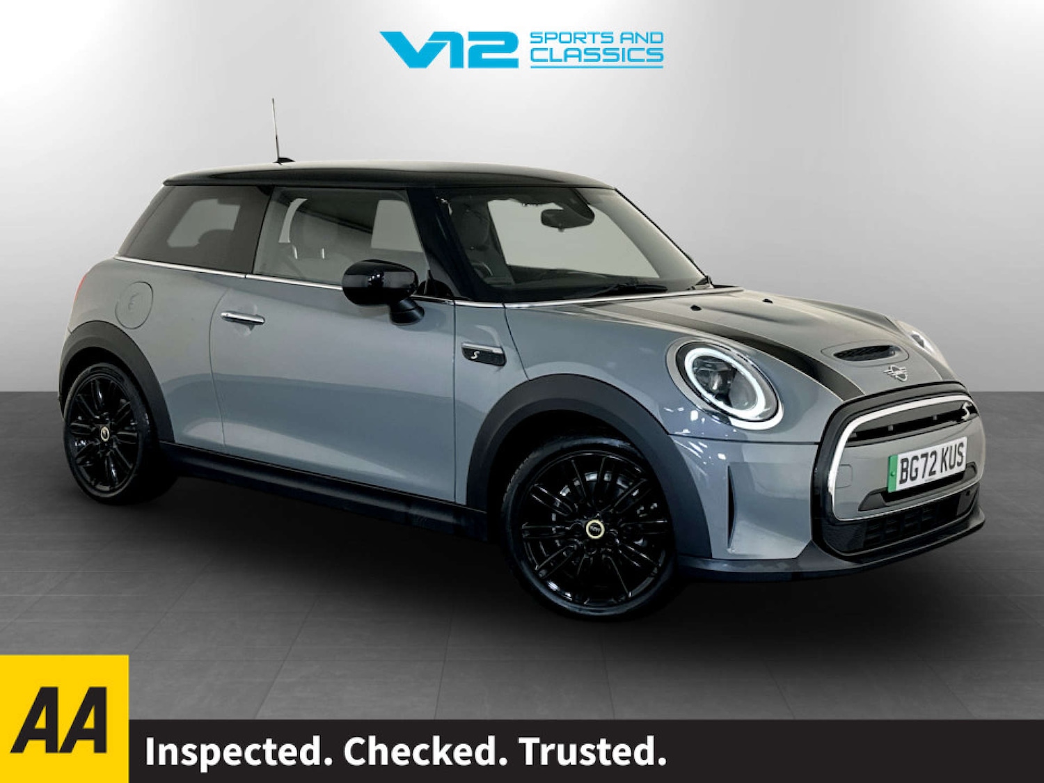 Used MINI Hatch 2022 for sale - 77342884: Photo 1