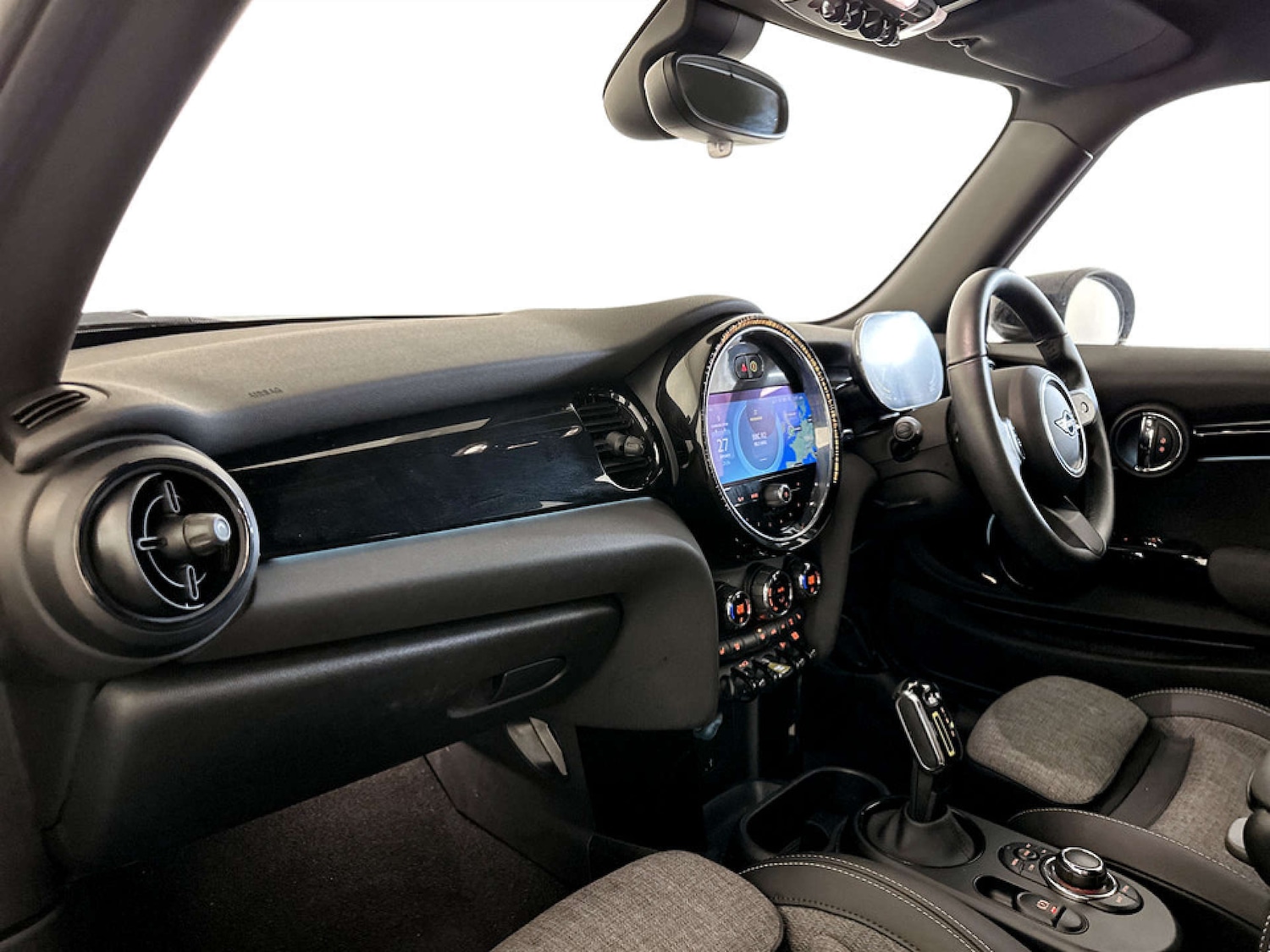 Used MINI Hatch 2022 for sale - 77342884: Photo 12