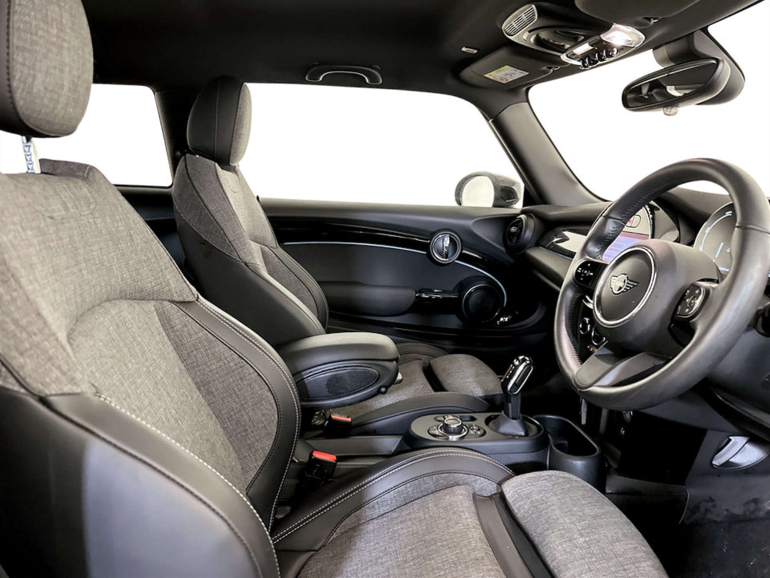 Used MINI Hatch 2022 for sale - 77342884: Photo 13