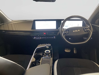 Used Kia EV6 2023 for sale - 78627529: Photo