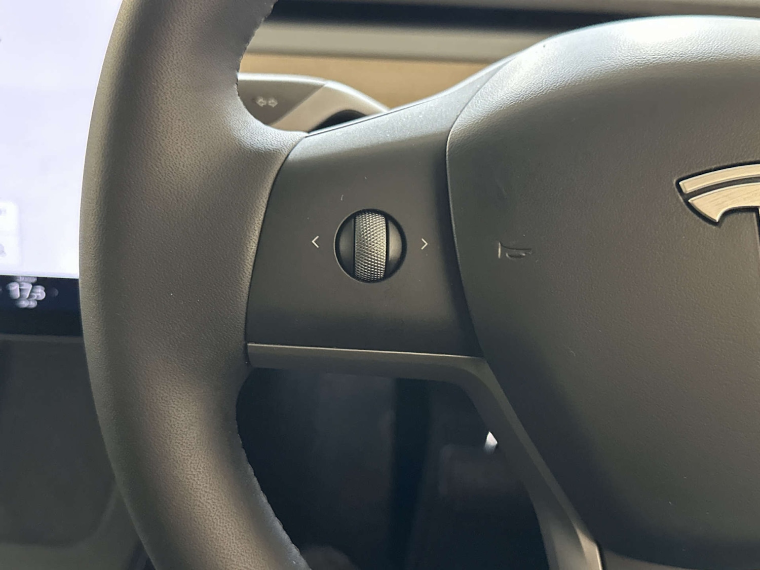 Used Tesla Model Y 2024 for sale - 78083434: Photo 17