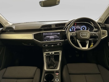 Used Audi Q3 2023 for sale - 78917532: Photo