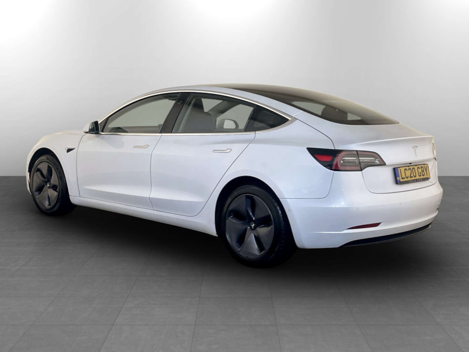 Used Tesla Model 3 2020 for sale - 77187781: Photo 8