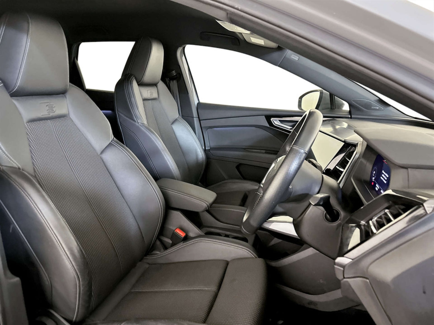 Used Audi Q4 e-tron 2022 for sale - 77409777: Photo 13