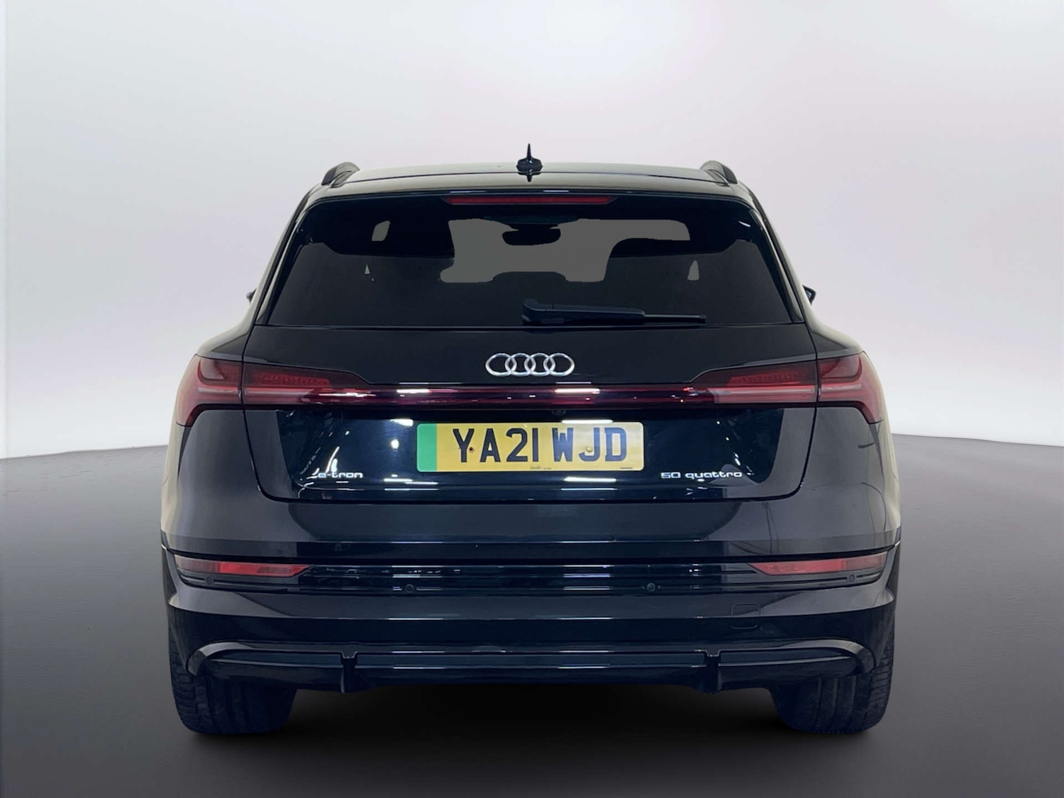 Used Audi e-tron 2021 for sale - 78198821: Photo 9