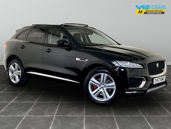 Used Jaguar F-Pace 2017 for sale - 75481698: Photo