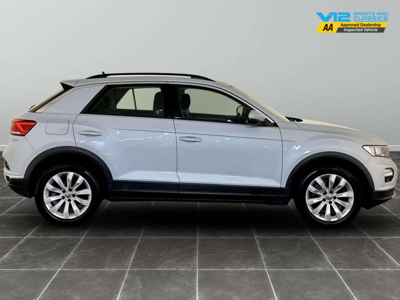 Used Volkswagen T-Roc 2018 for sale - 76972038: Photo 11