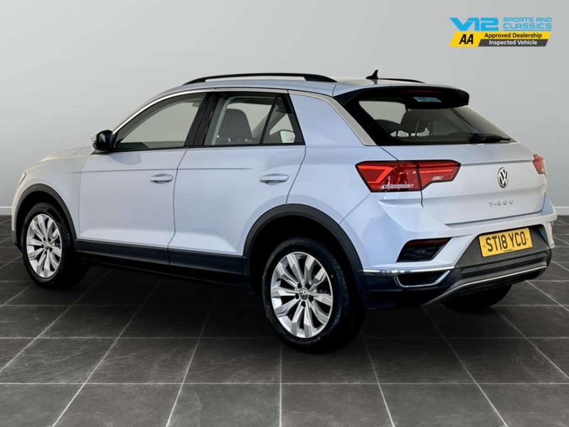 Used Volkswagen T-Roc 2018 for sale - 76972038: Photo 8