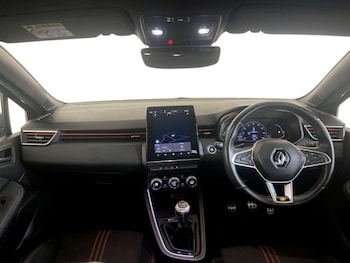 Used Renault Clio 2021 for sale - 77688300: Photo