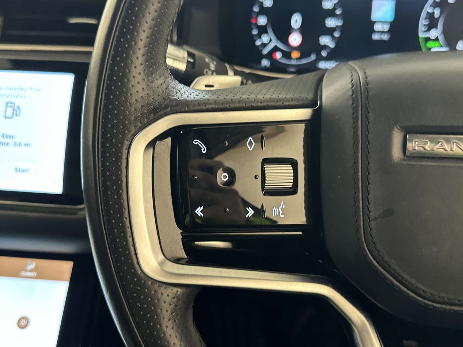 Used Land Rover Range Rover Evoque 2022 for sale - 77877322: Photo 18