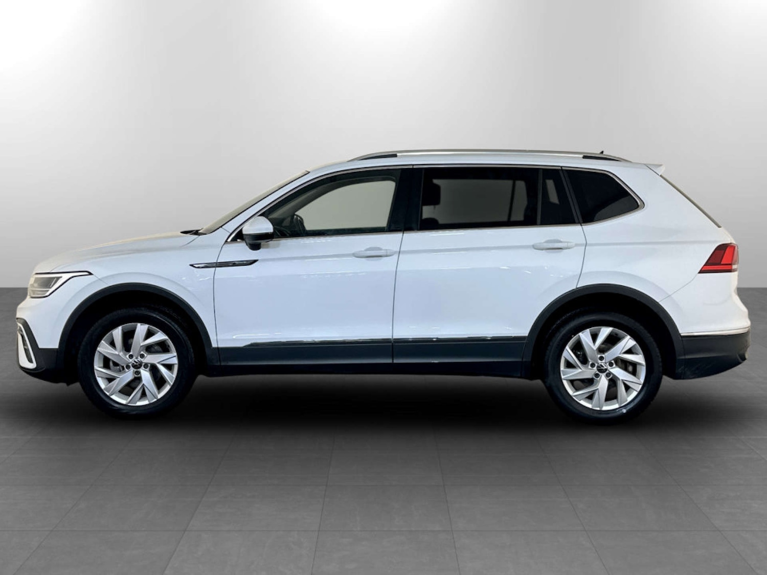 Used Volkswagen Tiguan Allspace 2022 for sale - 77249258: Photo 7