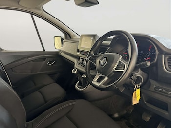 Used Renault Trafic 2023 for sale - 78740080: Photo