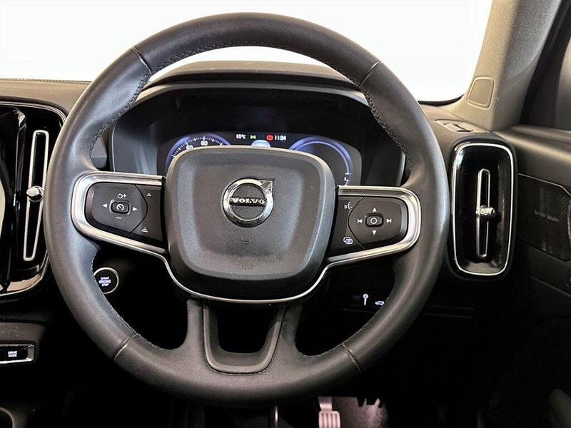 Used Volvo XC40 2021 for sale - 76603474: Photo 16