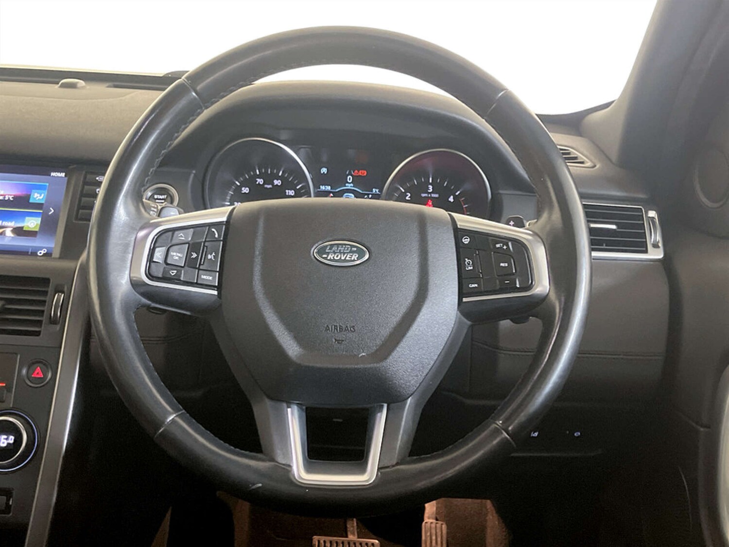 Used Land Rover Discovery Sport 2019 for sale - 77355478: Photo 16