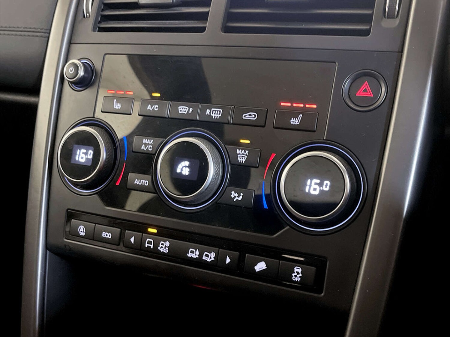 Used Land Rover Discovery Sport 2019 for sale - 77355478: Photo 26