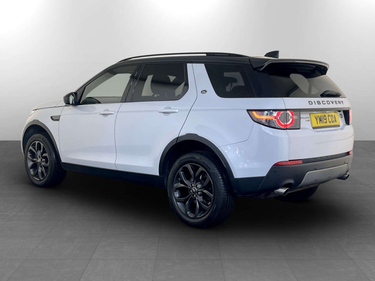 Used Land Rover Discovery Sport 2019 for sale - 77355478: Photo 7
