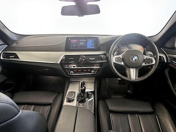 Used BMW 5 Series 2020 for sale - 76028153: Photo