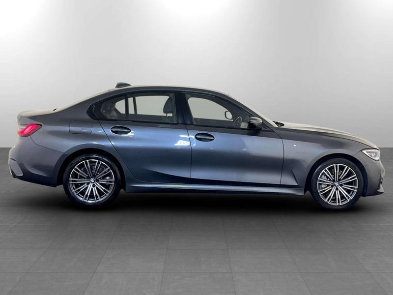 Used BMW 3 Series 2021 for sale - 77079521: Photo 11