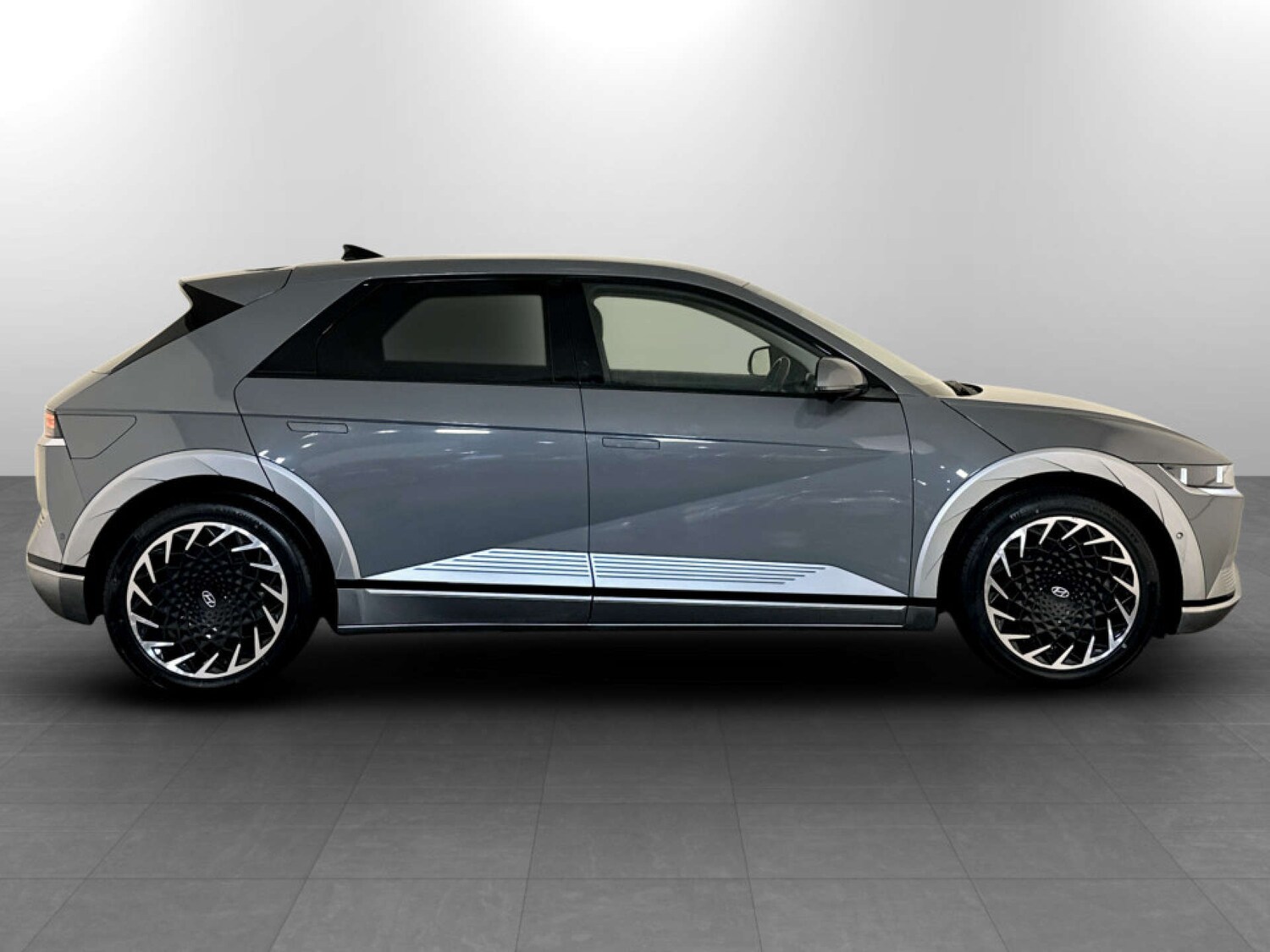 Used Hyundai IONIQ 5 2022 for sale - 77535113: Photo 11