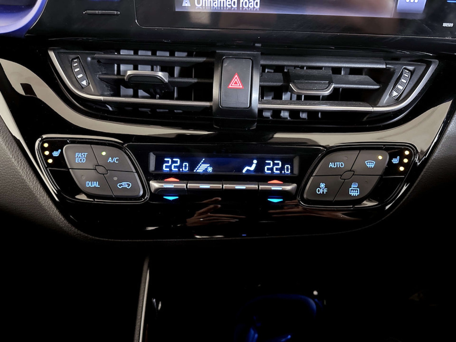 Used Toyota C-HR 2018 for sale - 77409036: Photo 26