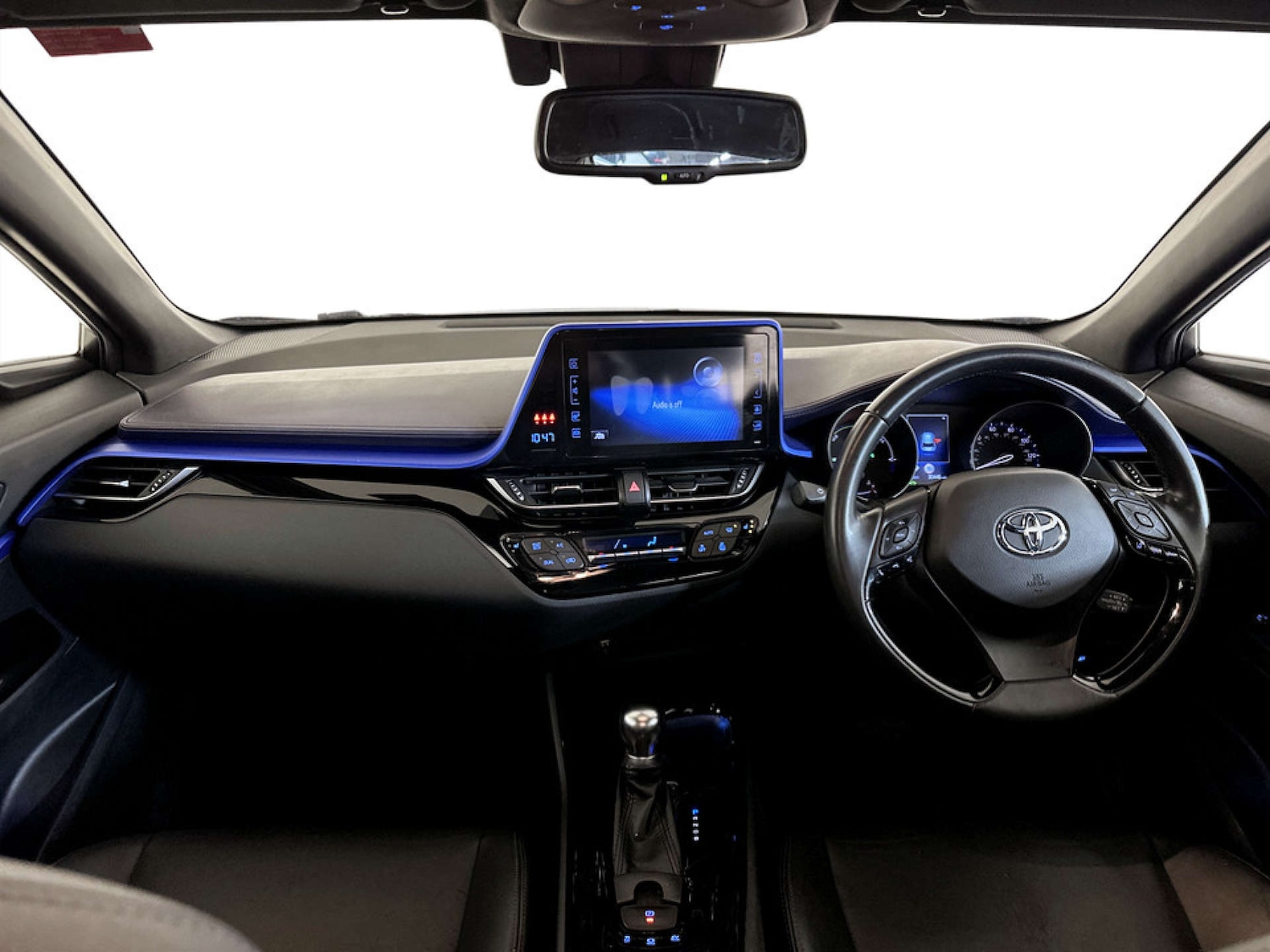 Used Toyota C-HR 2018 for sale - 77409036: Photo 3